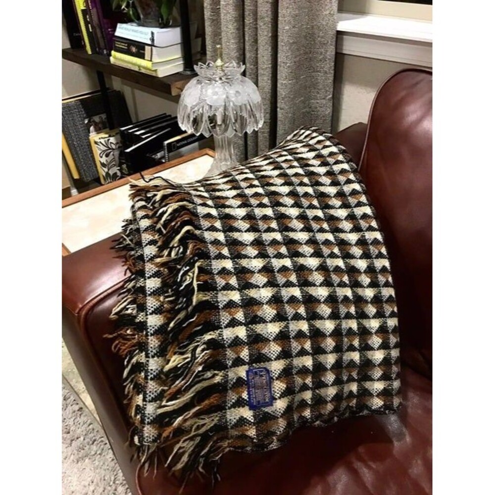 Pendelton Wool throw blanket